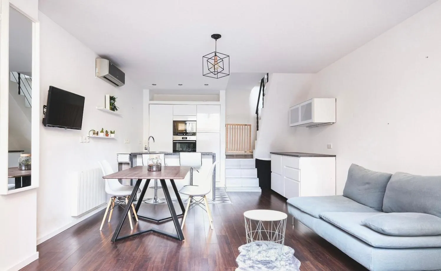Triplex Cosy Au Calme - Terrasse - Parking Prive Apartment Lyon France